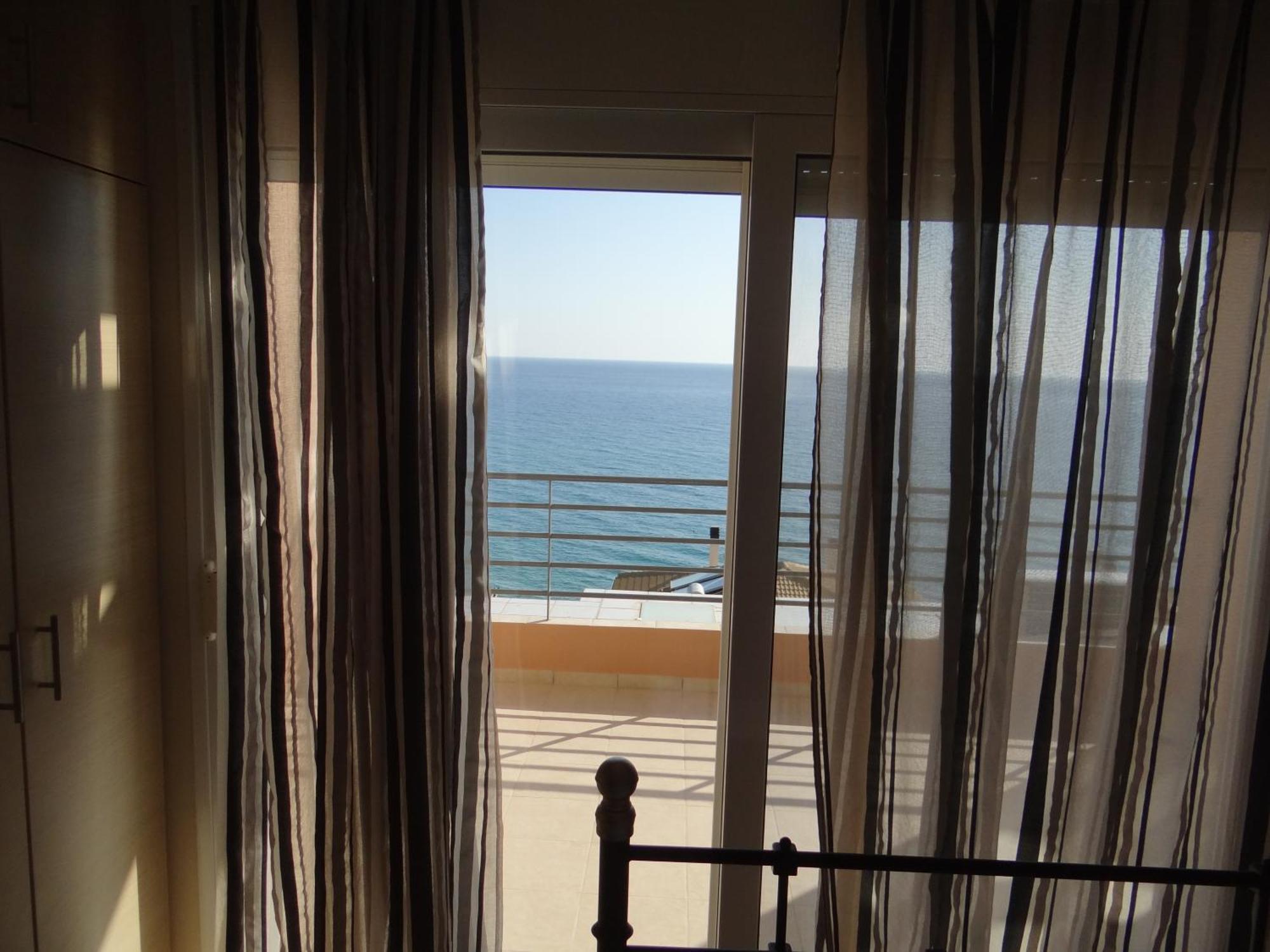 Aperanto House Paralia Loutsas Cameră foto