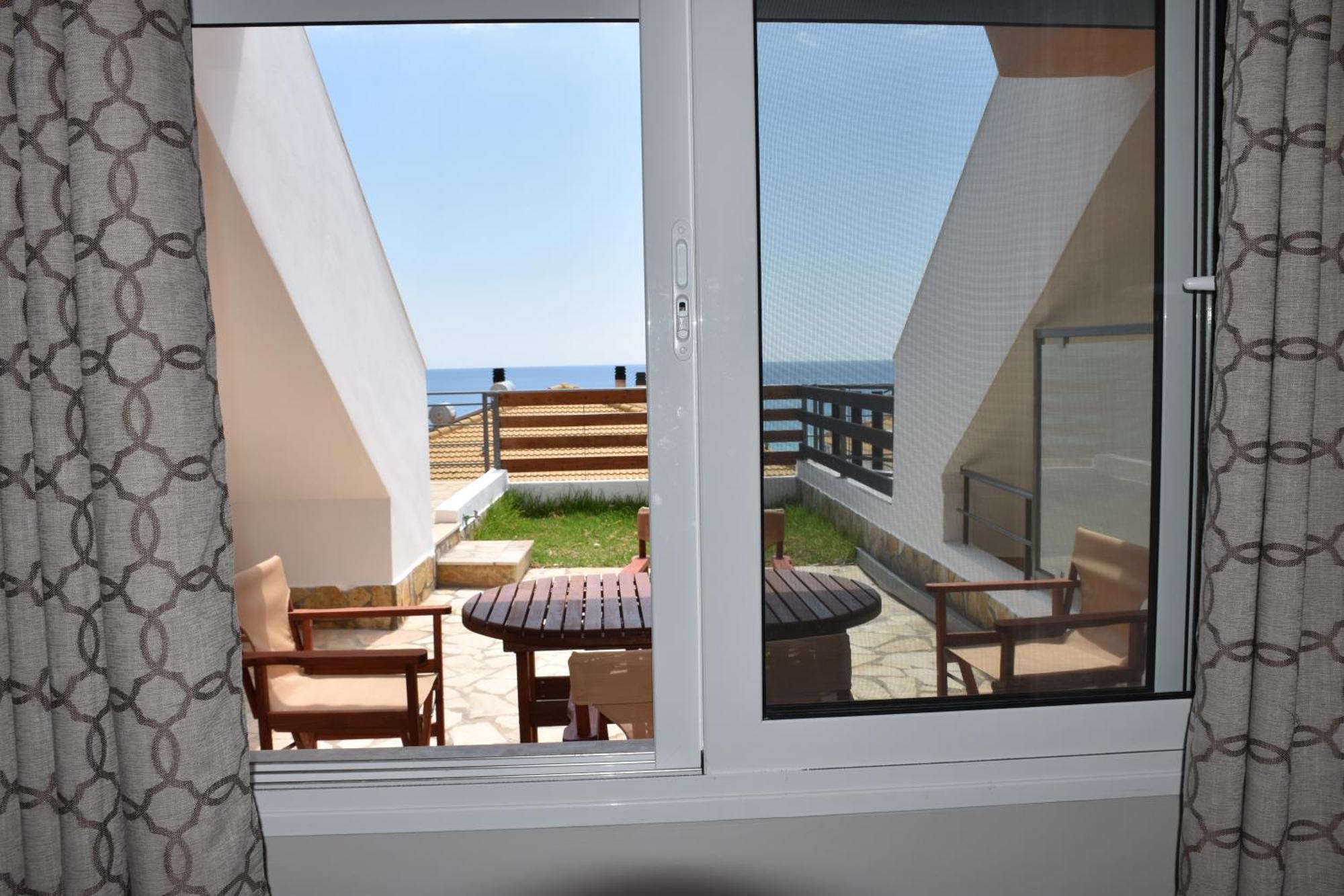 Aperanto House Paralia Loutsas Cameră foto